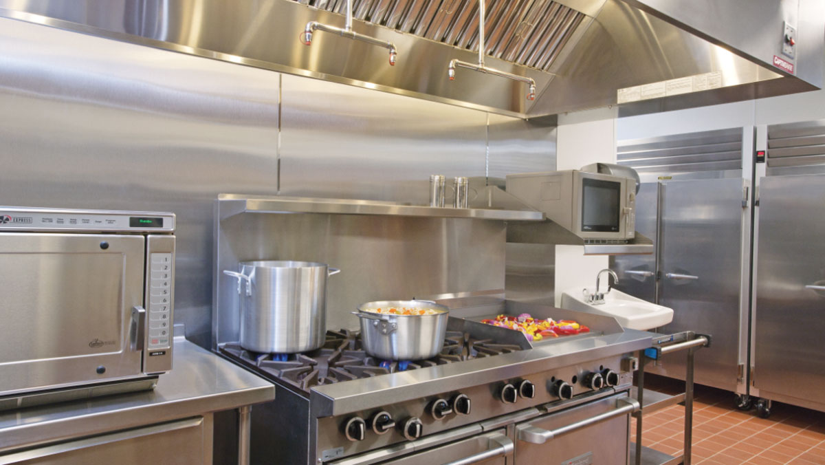 What Products Should Be Under The Hood In A Commercial Kitchen Blog Hero 